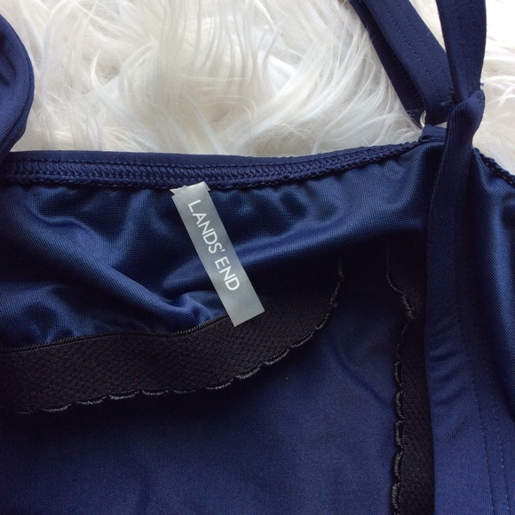 Lands’End Square Neck Tankini Top - Picture 5 of 8